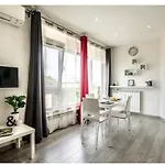 Guesthost - Kasanova Lejlighed Mestre